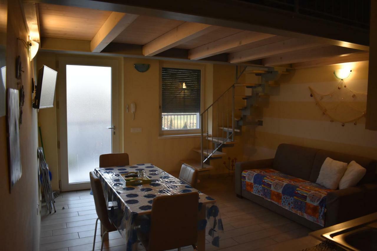 سويانو ديل لاغو Mimosa Apartments المظهر الخارجي الصورة